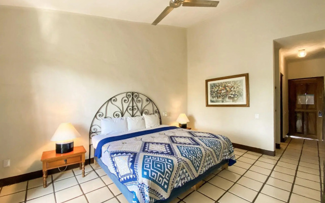Puerto de Luna Pet Friendly & Family Suites Hotel