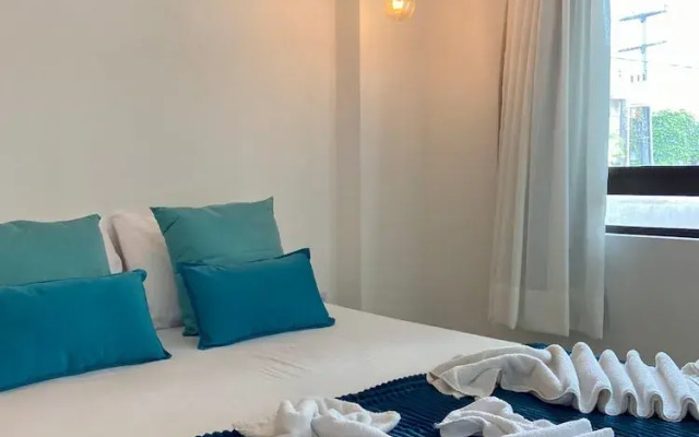 Flat a 120 metros das Piscinas Naturais