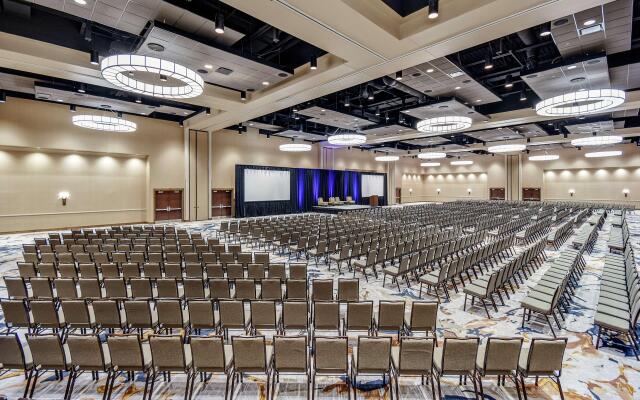 Embassy Suites by Hilton Jonesboro Red Wolf Convention Center