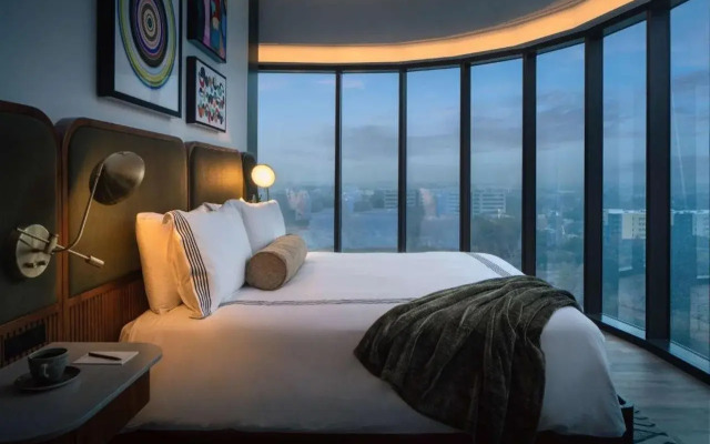 Thompson Houston, by Hyatt