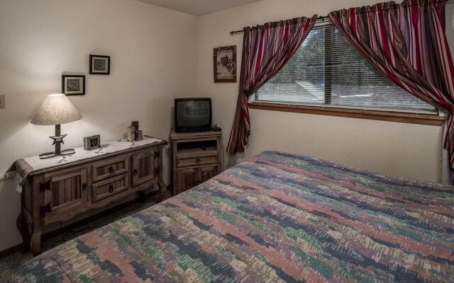 Ruidoso Three-bedroom