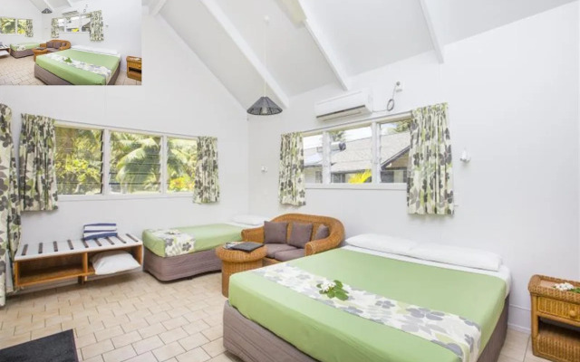 Lagoon Breeze Villas