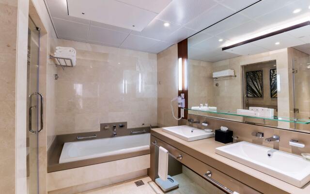 Ayla Grand Hotel