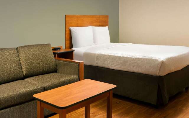 WoodSpring Suites Louisville Jeffersontown