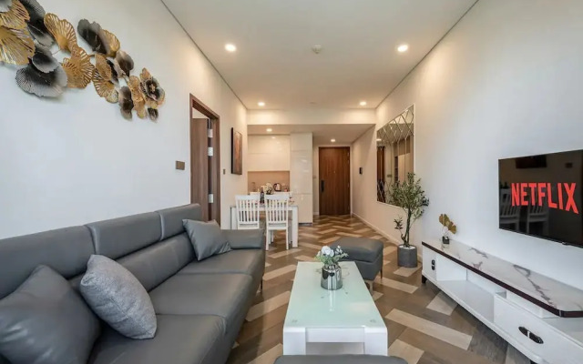 The Metropole The Galleria The Crest