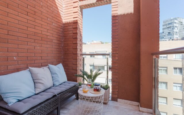 Unique Rentals - Stylish Seafront Duplex