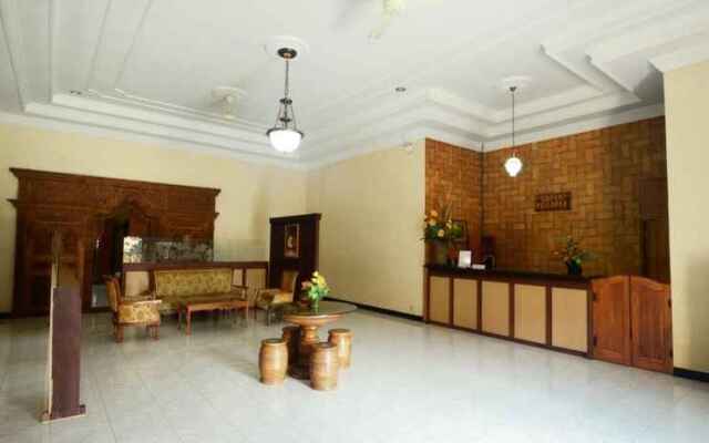 Griya Teratai Luxury Guest House
