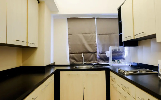 Homey And Spacious 3Br Apartment At Braga City Walk