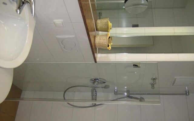 Hotel Alexander Köln Frechen