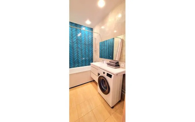 Логиновы. Апарт на Бисерском переулке, д. 5