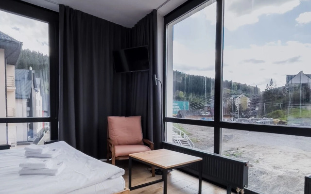 Baza Smart Hotel