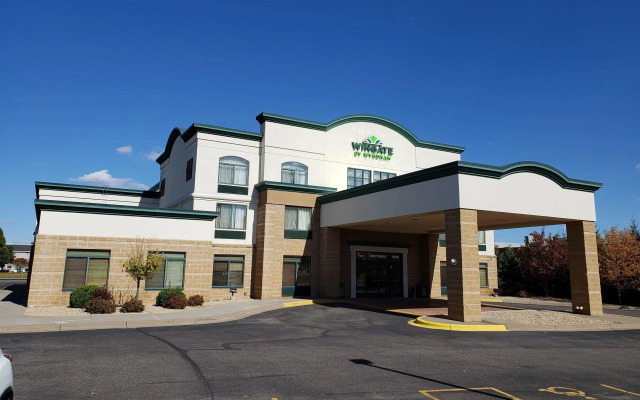 Coon Rapids North Metro Hotel to Norwood Inn & Suites