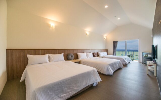 Loju Seaview Homestay