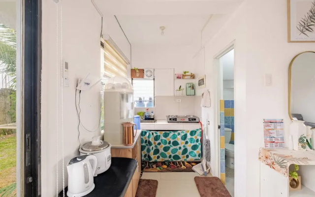 Charming Iloilo City House With Garden View