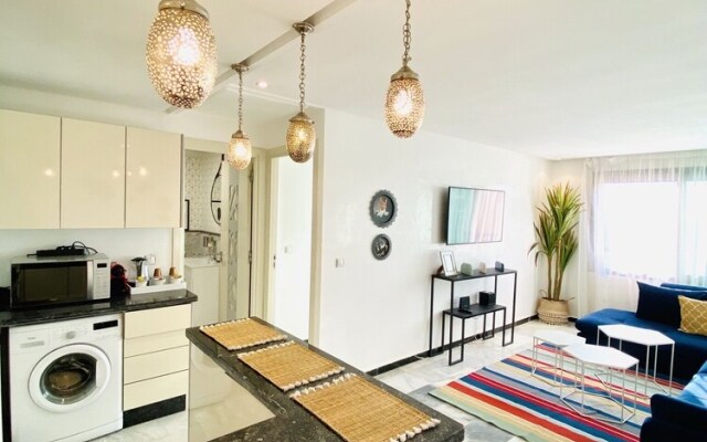 Foch Apartment