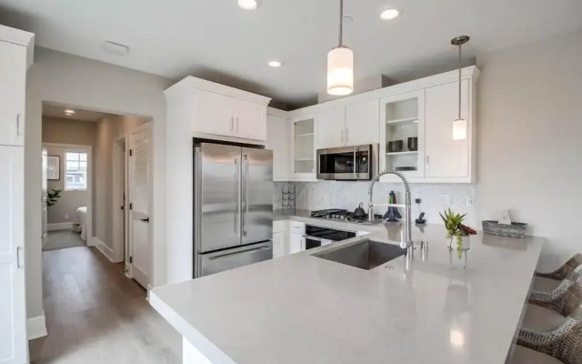 Santa Barbara Loft