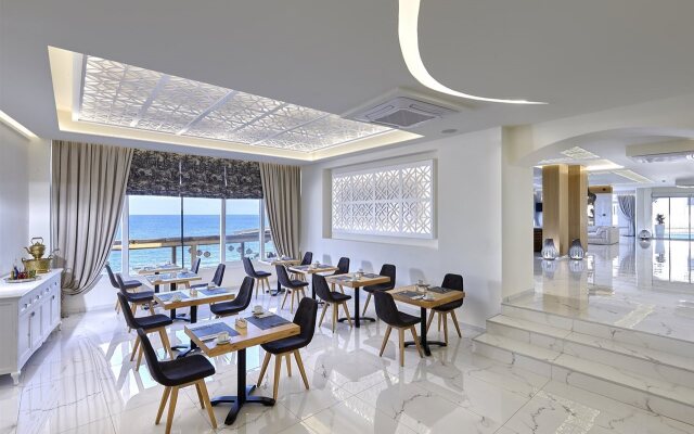 Maragakis Beach Hotel