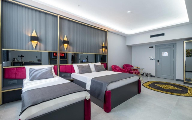 216 Prestige Hotel