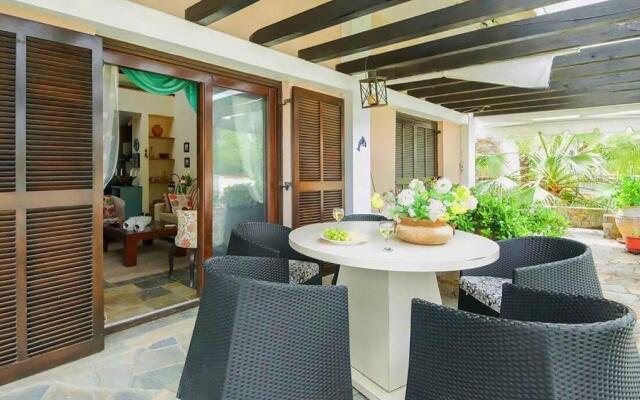 Sea Side House