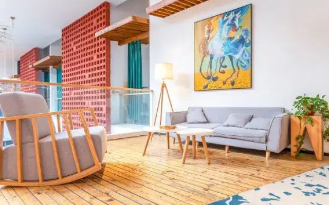 Wonderland Hotel (Nanyang Jianye Kaixuan Plaza)