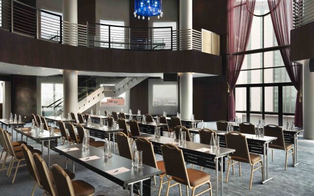 Sheraton Saigon Grand Opera Hotel