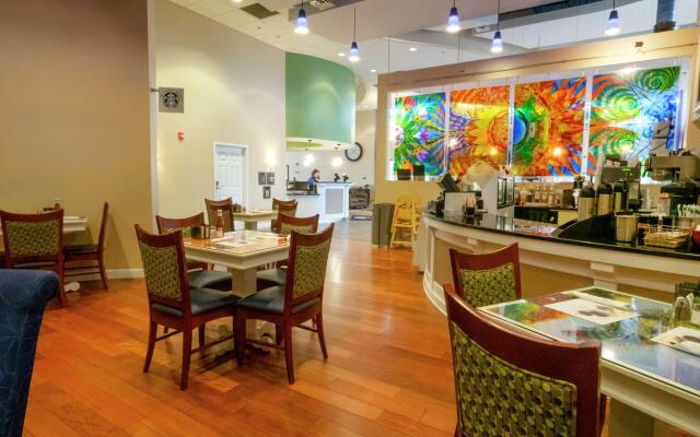 DoubleTree by Hilton Hotel Buffalo - Amherst