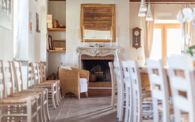 Cascina Serenella B&B