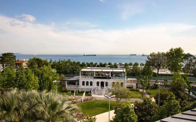 Recital Park Hotel