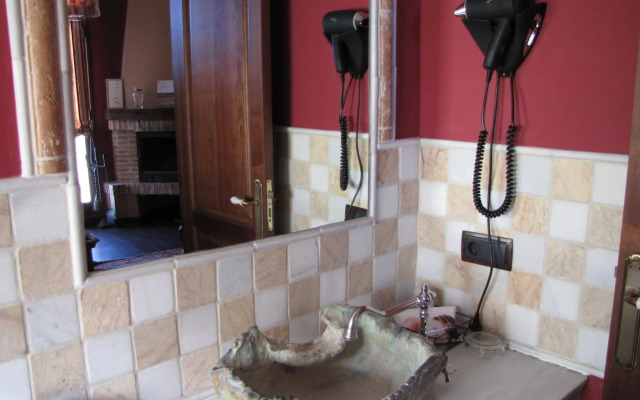 Me Natural Rooms