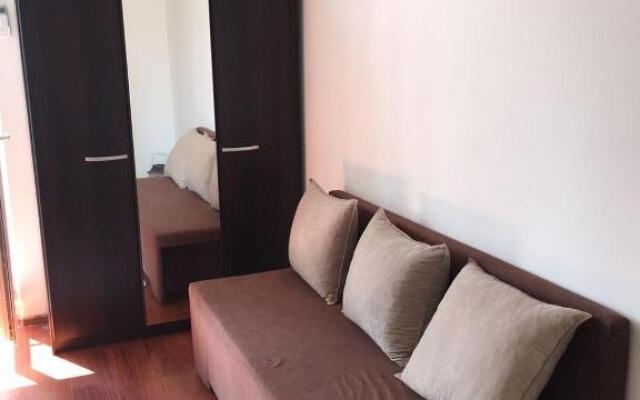 Mellitus Studio Apartment