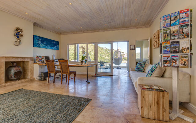 Amanzi Island Lodge