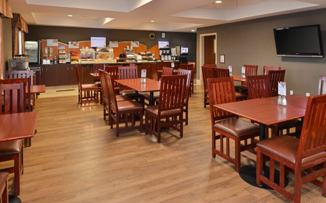 Holiday Inn Express Hotel & Suites Edmonton North by IHG