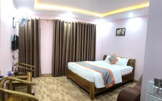 Minh Thuy Hotel Dien Bien Phu -BayLuxury