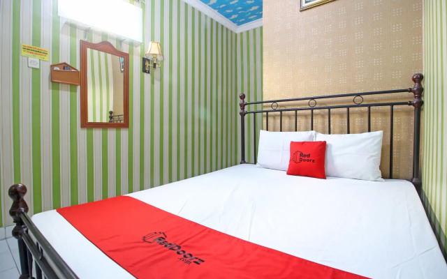 RedDoorz near Perumnas Seturan