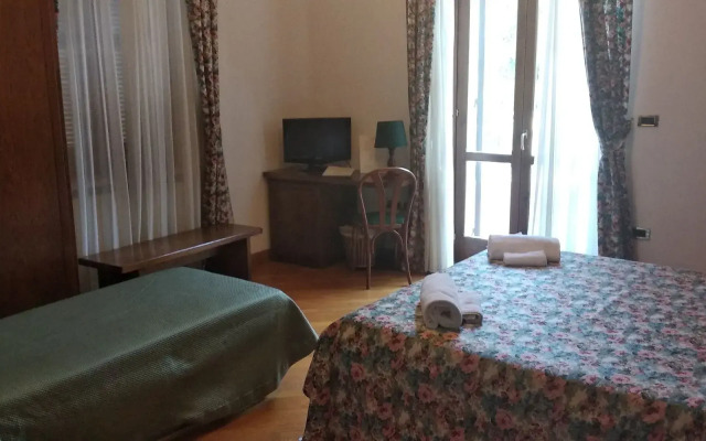 Villa Raffaello Park Hotel