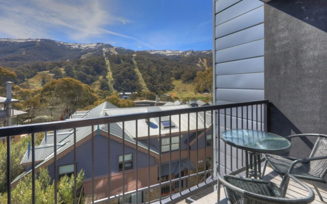 Snowgoose Apartments