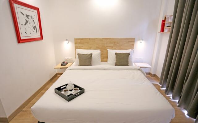 OYO Townhouse 020 Huda Metro South City 1