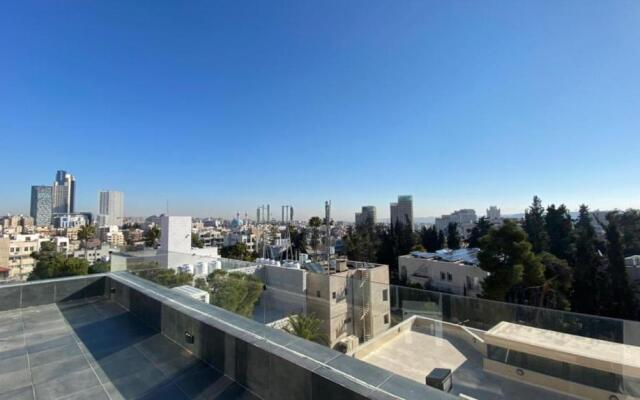 New Roof Top 2BR Jabal Amman 4th Circle