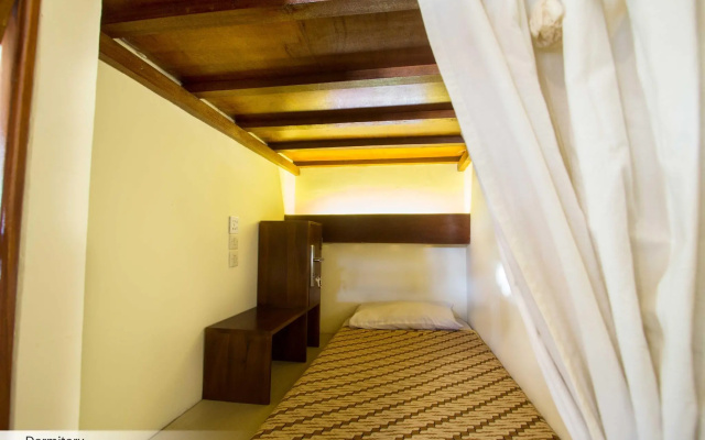 Duta Guest House – Guest Rooms – Yogyakarta