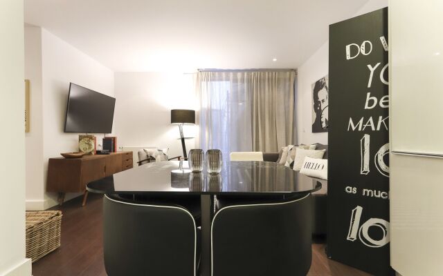 Marques Design II by Homing