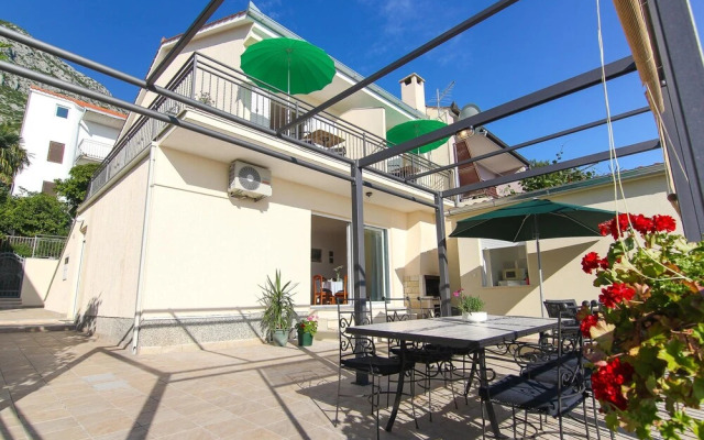Apartments Villa Alex