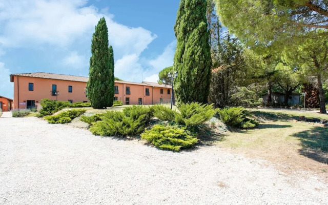 Vibrant Holiday Home in Castiglione del Lago