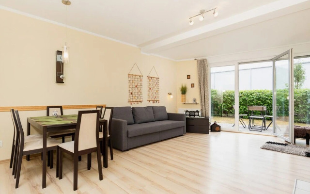 Jantar Rodzinny apartament z ogrodem