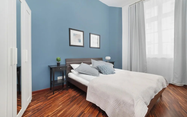 Exceptional Apartment for 4 by Renters