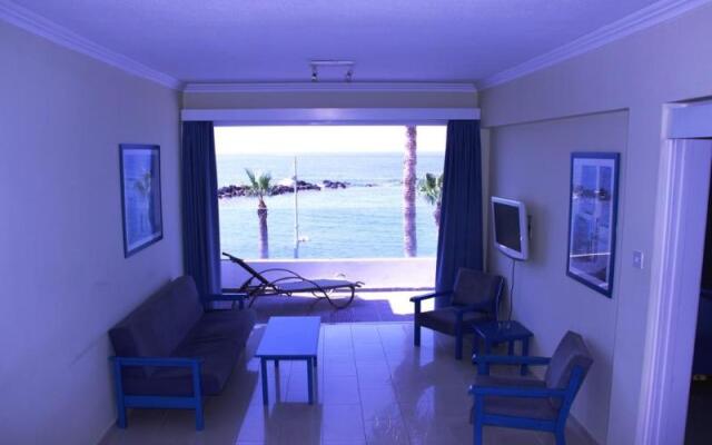 Paphinia Hotel Apartments