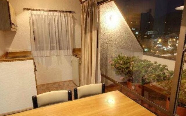Suites Real 85