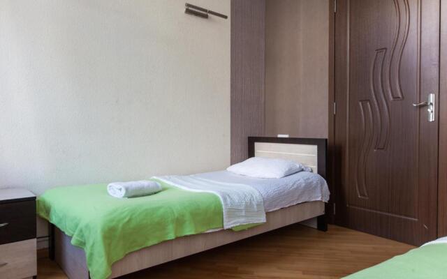Sweet Home Apartment
