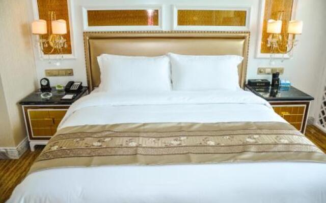Kyle Caton Hotel