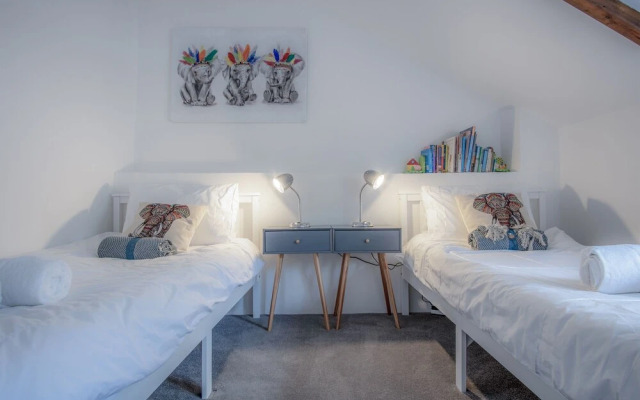 White Mill - 4 Bed - Lampeter Velfrey