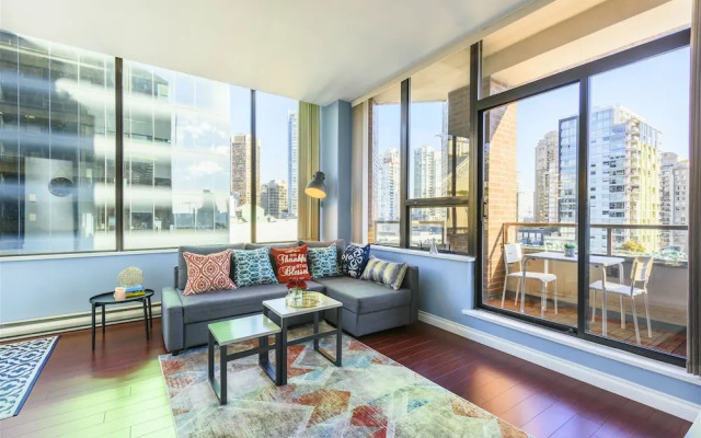 Best Location Yaletown Luxury Suites